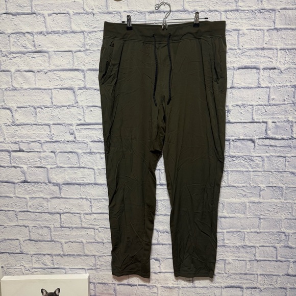 Lululemon Great Wall Pant *32
